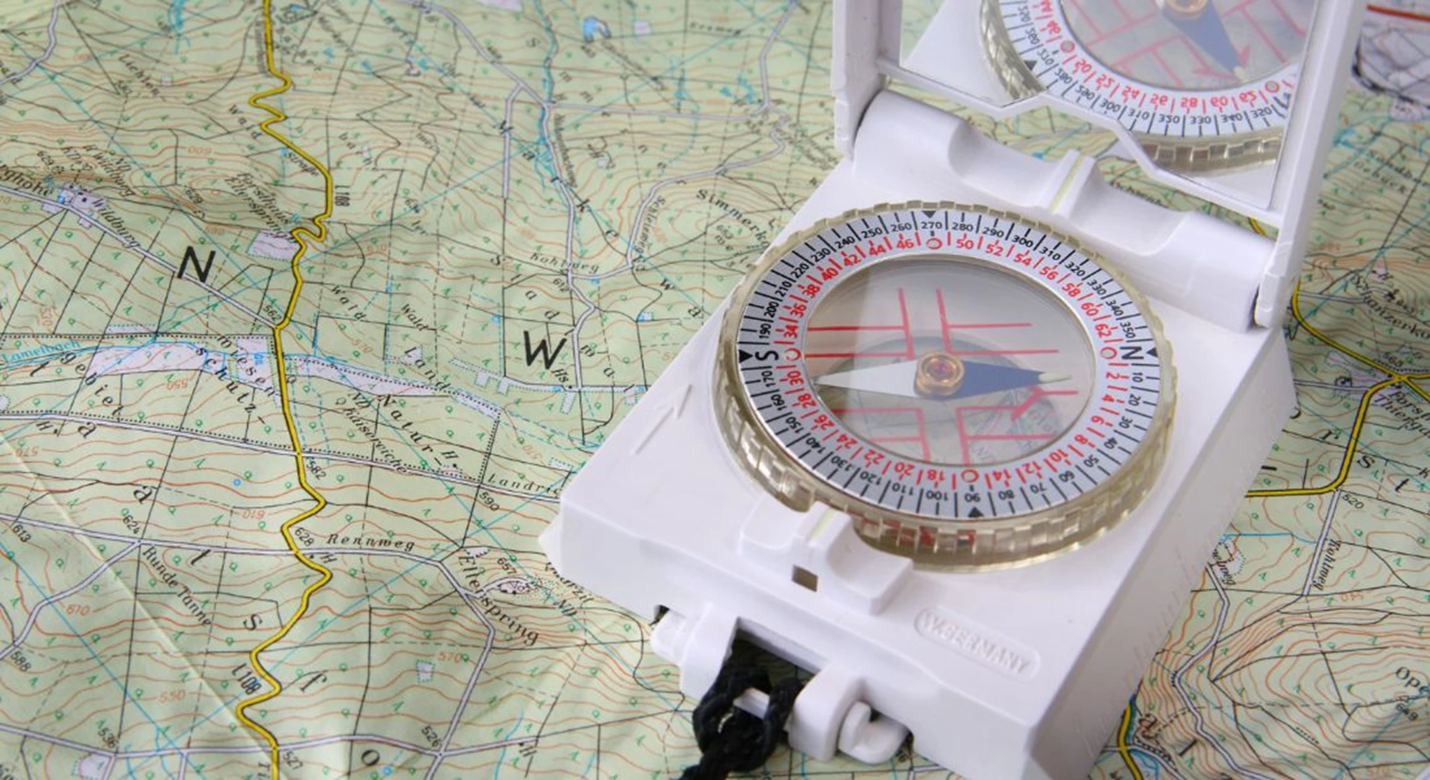 KombatUK: Orienteering Compass: Walking Hiking Map Reading.