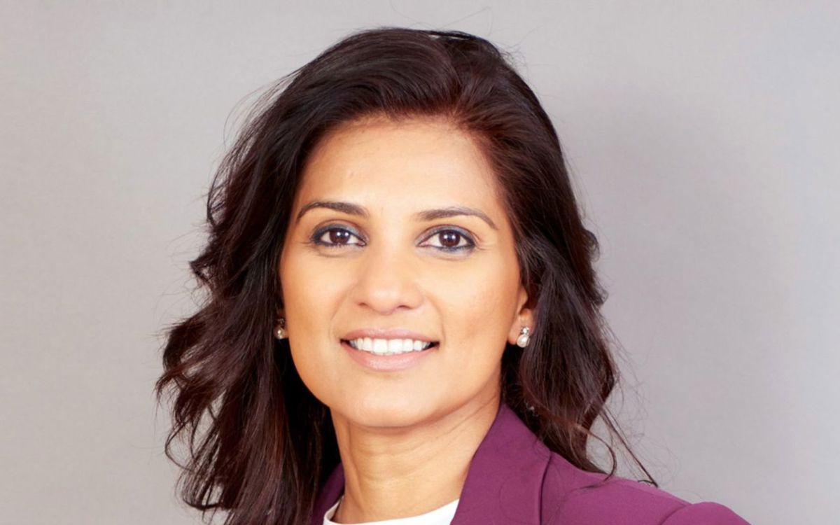 Head shot of Shazna Muzammil