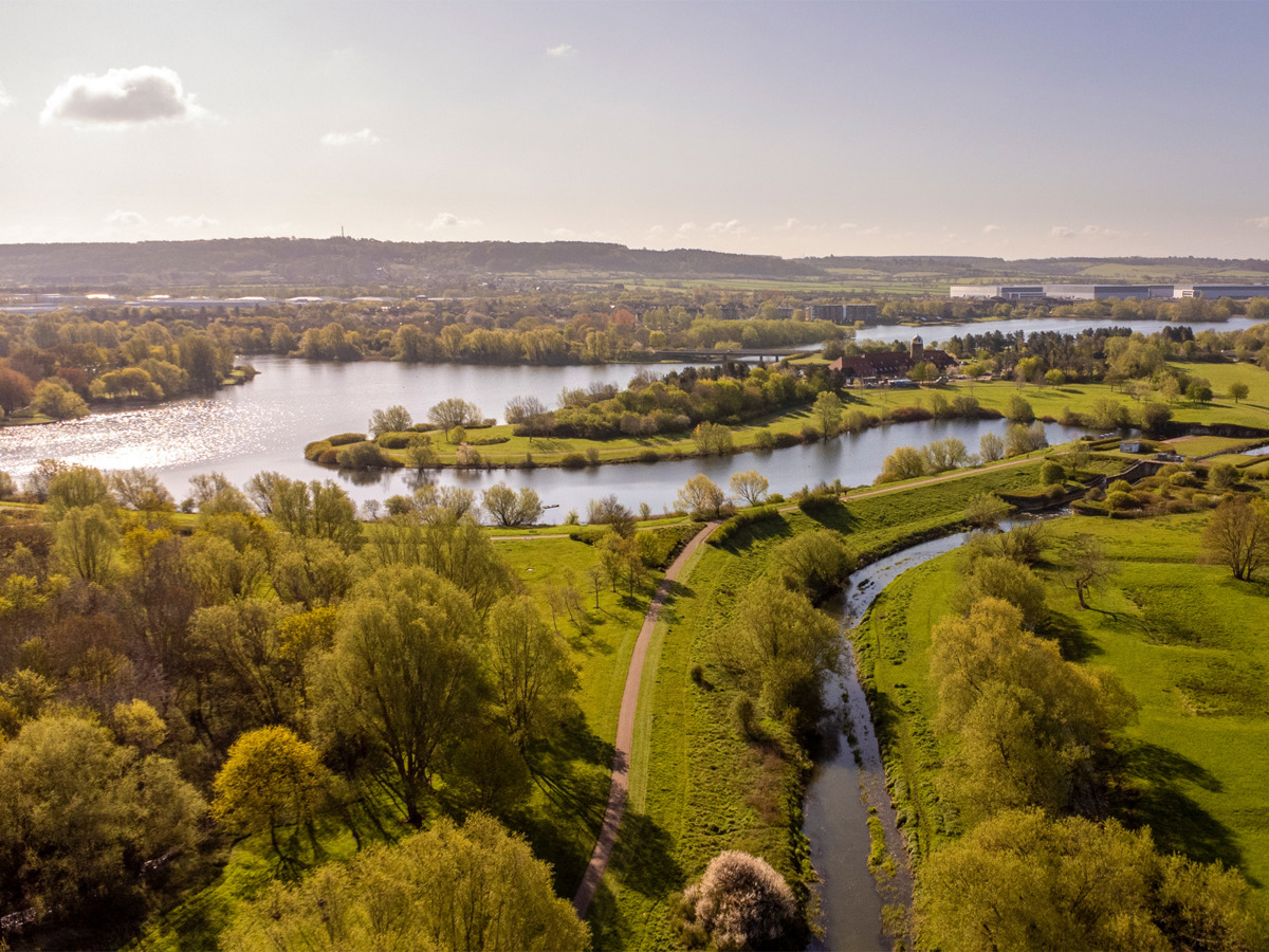 Aerial view of Caldecotte Lake.